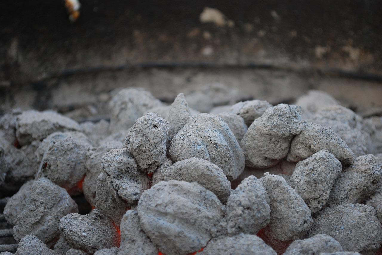 A Better Quicker Way of Grilling With Charcoal