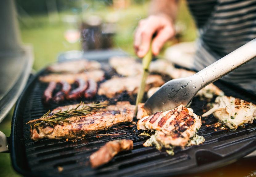 Pros and Cons of Outdoor Electric Grills