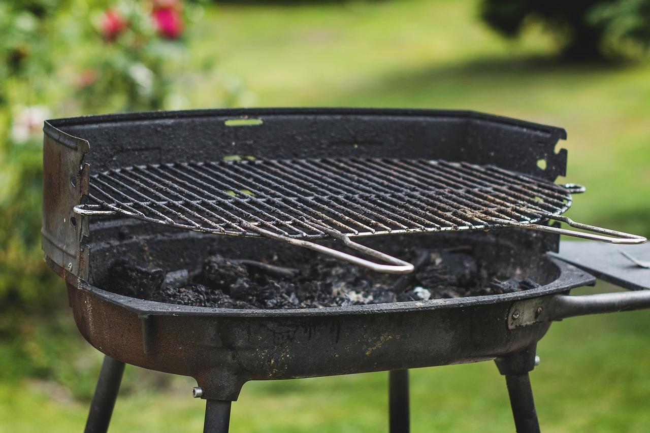 Are Rusty Grill Grates Safe to Use?