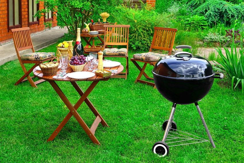 Which is Better, a Kettle Grill or a Barrel Grill?