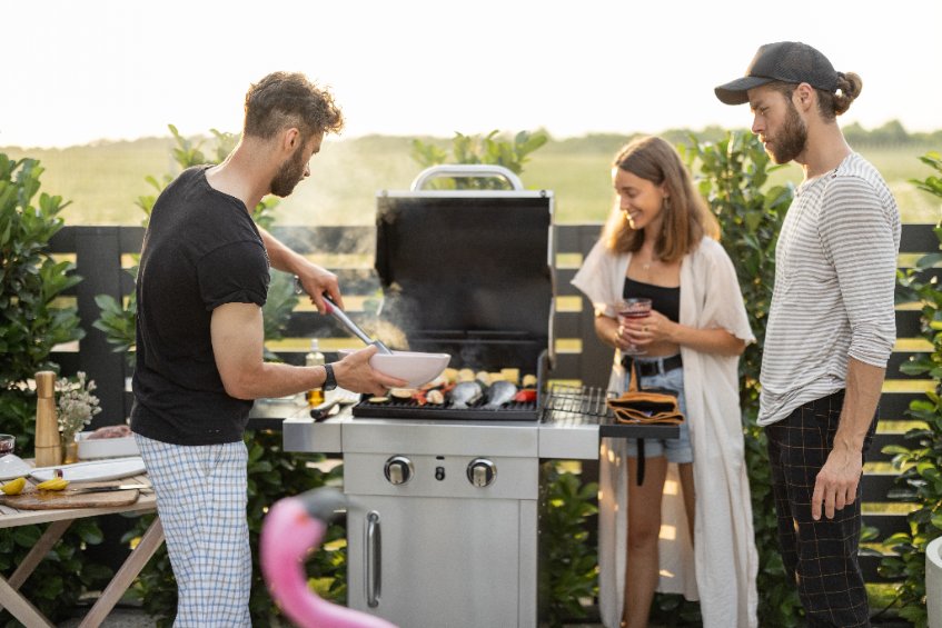 What’s the Best 2-Burner Gas Grill for the Money?