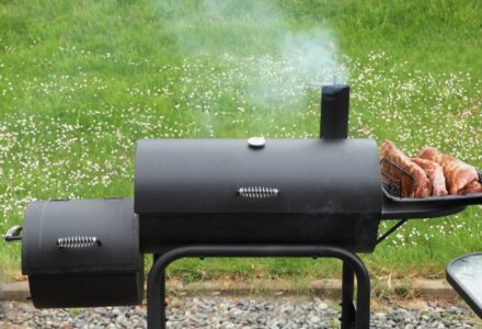 The Ultimate Guide to Choosing the Best Charcoal Grill with Smoker