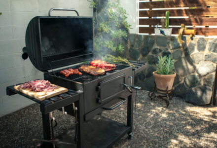 Looking for a Large Heavy-Duty Charcoal Grill? Consider this Captiva Charcoal Grill