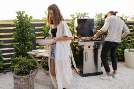 Why Having an Outdoor Kitchen for Barbecue Is a Must