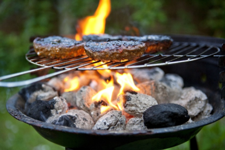 Is It Healthy to Grill on a Charcoal Grill?