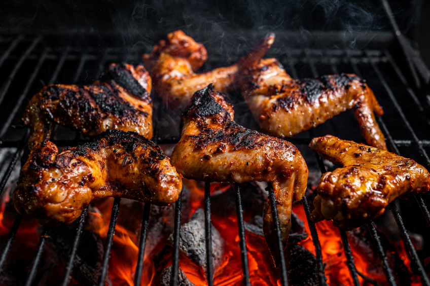 How Long Does Chicken Take to Cook on a Charcoal Grill?