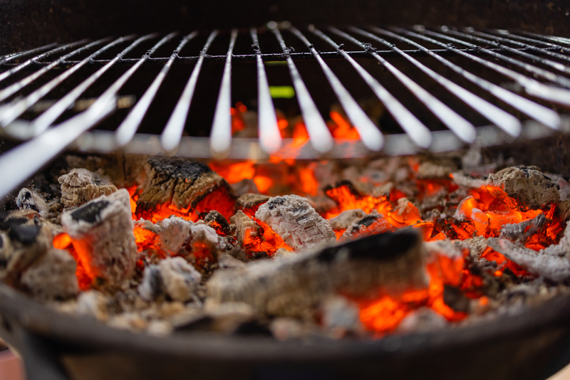 What Kind of Charcoal is Best for Steaks? 