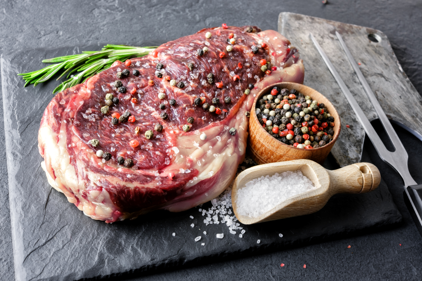 How to Get the Charcoal Taste on Steak